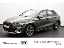 Distriktgrün metallic Gebraucht 2024 Audi A3 Ambiente Limousine | 30.980 € (Guter Preis)