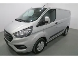Polarsilber (metallic) Gebraucht 2018 Ford Tourneo Custom Van | 18.490 € (Fairer Preis)