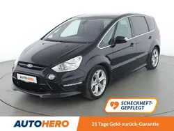 Schwarz Gebraucht 2014 Ford S-MAX Titanium S Van / Kleinbus | 17.740 €