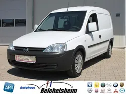Weiß Gebraucht 2010 Opel Combo Van / Kleinbus | 4.499 € (Etwas zu teuer)