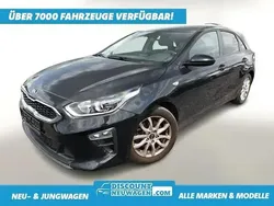 Black pearl metallic Gebraucht 2019 Kia Ceed Edition 7 Limousine | 12.939 € (Etwas zu teuer)