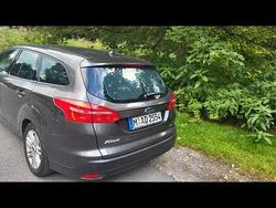 Braun Gebraucht 2018 Ford Focus Titanium Kombi | 8.500 € (Superpreis)