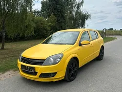 Gelb Gebraucht 2006 Opel Astra Kleinwagen | 1.495 € (Superpreis)
