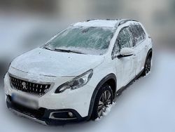 Weiß Gebraucht 2019 Peugeot 2008 Allure SUV | 14.999 € (Etwas zu teuer)
