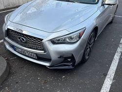 Silber Gebraucht 2015 Infiniti Q50 Sport Tech Limousine | 12.500 €