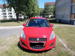 Rot Gebraucht 2014 Suzuki Splash Club Kleinwagen | 3.250 €