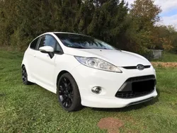 Weiß Gebraucht 2012 Ford Fiesta S Kleinwagen | 4.500 € (Fairer Preis)