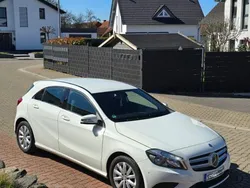 Weiß Gebraucht 2014 Mercedes A180 AMG line Limousine | 12.450 € (Guter Preis)