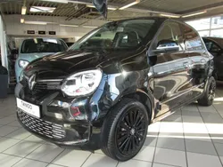 Sternenschwarz Gebraucht 2022 Renault Twingo Urban Night Kleinwagen | 14.750 € (Etwas zu teuer)