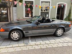 Schwarz Gebraucht 1992 Mercedes SL300 Cabrio | 9.500 €