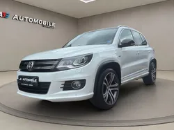 Weiß Gebraucht 2014 VW Tiguan R-line SUV | 16.490 € (Etwas zu teuer)