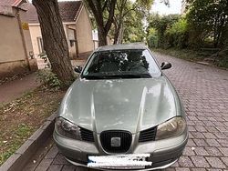Grau Gebraucht 2003 Seat Ibiza Kleinwagen | 700 € (Guter Preis)