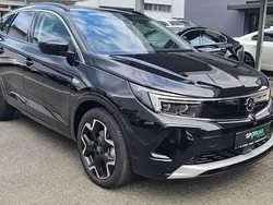 Lackierung schwarz perla ner Gebraucht 2024 Opel Grandland X Ultimate SUV | 28.990 € (Etwas zu teuer)