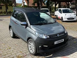 Grau Gebraucht 2017 Aixam Crossline Kleinwagen | 10.999 € (Fairer Preis)