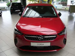 Kardio rot Gebraucht 2023 Opel Corsa-e Ultimate Kleinwagen | 24.690 € (Teuer)