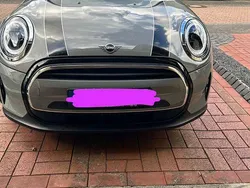 Grau Gebraucht 2021 Mini Cooper Classic Kleinwagen | 18.500 € (Fairer Preis)