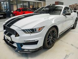 Weiß Gebraucht 2017 Ford Mustang Coupé | 27.999 € (Etwas zu teuer)