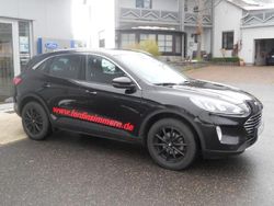 Obsidianschwarz metallic Gebraucht 2022 Ford Kuga Titanium SUV | 31.990 €