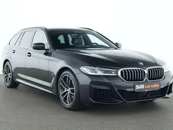 Grau Gebraucht 2023 BMW 540 M Sport Kombi | 44.770 € (Fairer Preis)