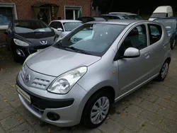 Silber Gebraucht 2012 Nissan Pixo Kleinwagen | 3.990 € (Etwas zu teuer)