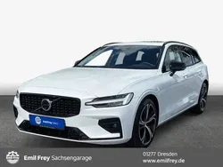 Weiß Gebraucht 2024 Volvo V60 Ultimate Kombi | 41.850 € (Etwas zu teuer)
