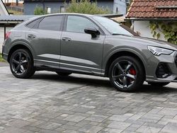 Grau Gebraucht 2024 Audi Q3 Sportback S-Line SUV | 44.900 € (Fairer Preis)