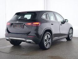 Gebraucht 2024 Mercedes GLA200 Progressive SUV | 37.660 € (Fairer Preis)