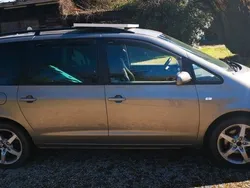 Grau Gebraucht 2005 Seat Alhambra Sport Van / Kleinbus | 5.500 € (Teuer)
