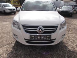Weiß Gebraucht 2011 VW Tiguan Team SUV | 6.950 € (Fairer Preis)