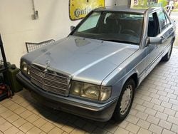 Blau Gebraucht 1992 Mercedes 190 Limousine | 4.500 €