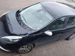 Schwarz Gebraucht 2014 Renault Scénic III Van / Kleinbus | 3.456 € (Superpreis)