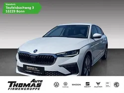 Weiß Gebraucht 2024 Skoda Scala Drive Kleinwagen | 24.880 € (Etwas zu teuer)