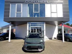 City scape green metallic Gebraucht 2023 Kia e-Niro Inspiration SUV | 44.888 €