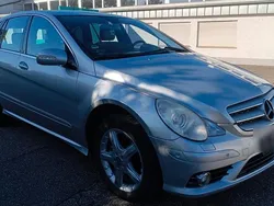Silber Gebraucht 2008 Mercedes R320 Van / Kleinbus | 4.899 € (Fairer Preis)