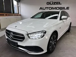 Polarweiss unilack Gebraucht 2021 Mercedes E300 Avantgarde Kombi | 26.890 € (Fairer Preis)