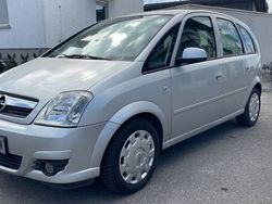 Silber Gebraucht 2007 Opel Meriva Van / Kleinbus | 2.800 € (Fairer Preis)