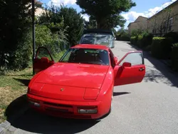 Porsche 944 S2