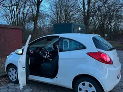 Weiß Gebraucht 2013 Ford Ka Titanium Kleinwagen | 1.559 € (Guter Preis)