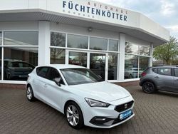 Weiß Gebraucht 2021 Seat Leon FR Limousine | 24.450 € (Teuer)