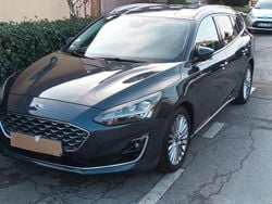 Blau Gebraucht 2020 Ford Focus Vignale Kombi | 17.000 € (Fairer Preis)