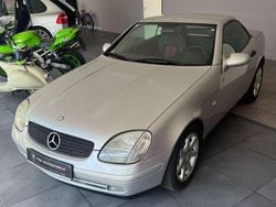 Silber Gebraucht 1999 Mercedes SLK230 Cabrio | 5.999 € (Fairer Preis)