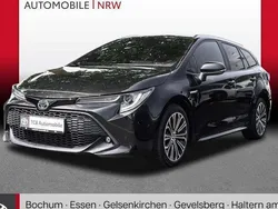 Schwarz Gebraucht 2020 Toyota Corolla Club Kombi | 19.489 € (Fairer Preis)