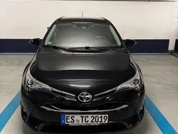 Schwarz Gebraucht 2015 Toyota Avensis Comfort Kombi | 8.500 € (Guter Preis)