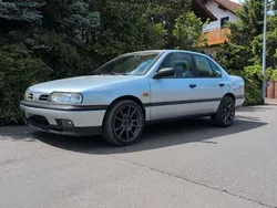 Silber Gebraucht 1993 Nissan Primera Limousine | 2.750 €