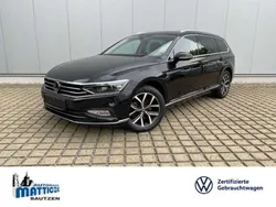 Deep black perleffekt Gebraucht 2022 VW Passat Business Kombi | 22.640 € (Fairer Preis)