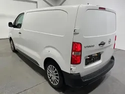 Weiss Gebraucht 2020 Opel Vivaro Van | 15.950 € (Superpreis)