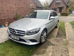 Gebraucht 2018 Mercedes C300 Avantgarde Kombi | 27.000 € (Etwas zu teuer)
