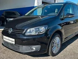 Schwarz Gebraucht 2014 VW Touran Cup Van / Kleinbus | 12.280 € (Fairer Preis)