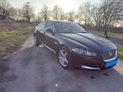 Schwarz Gebraucht 2011 Jaguar XF Limousine | 15.000 € (Teuer)