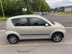 Silber Gebraucht 2011 Daihatsu Sirion Kleinwagen | 2.600 € (Superpreis)